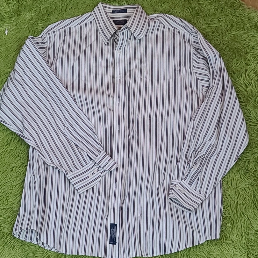Allen Lolly Button down dress shirt NWOT